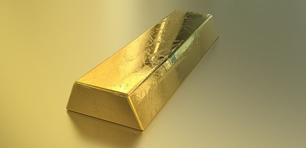 Va al casinò con un lingotto d'oro ma prende il reddito di cittadinanza