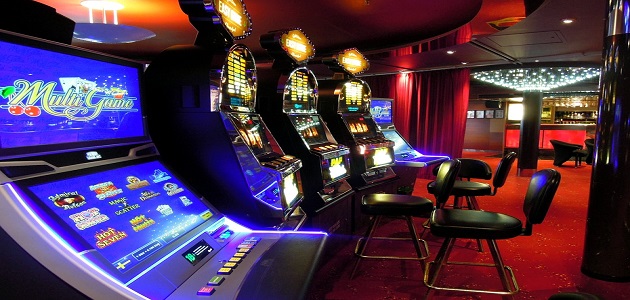 Truffa hi-tec per svuotare le slot, sequestrati 1,2 milioni